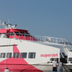 Eilandhoppen met de Superjet - lekker snel reizen op je strandvakantie Cycladen Griekenland