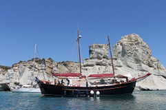 boot vakantie zoeken boeken online Milos Cycladen