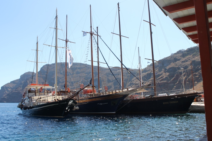 met de boot naar vulkaaneiland - tour Santorini Zon Zee Strand en Vulkaan